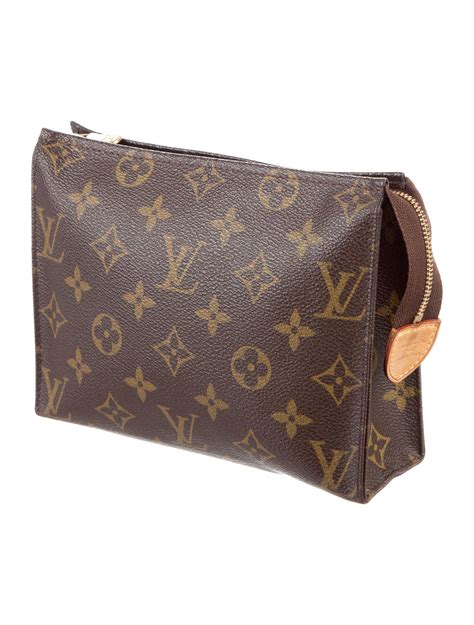 toiletry 19 louis vuitton|louis vuitton toiletry pouch strap.